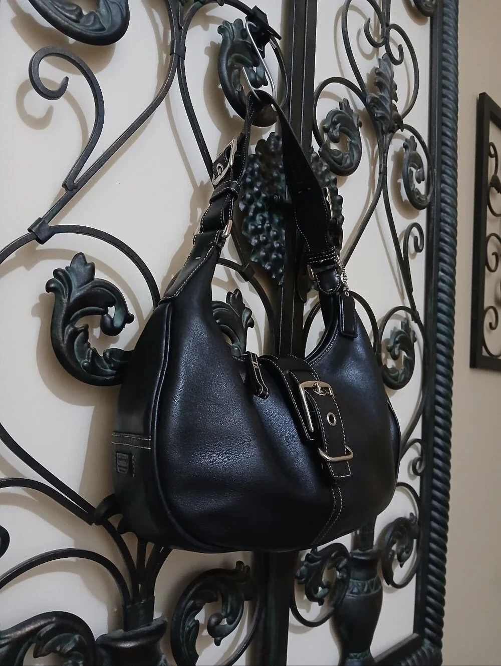 Vintage Coach Y2K Hampton Leather/Buckle HOBO Shoulder Bag for Women